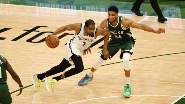  梅德韦杰夫决胜盘抢七绝杀晋级次轮