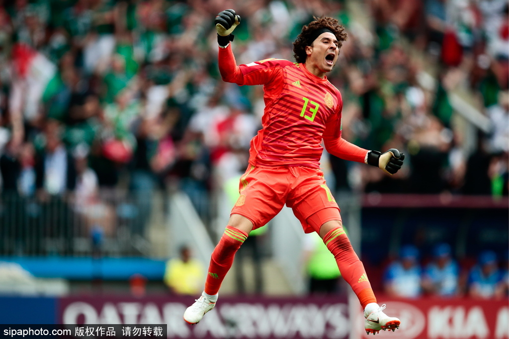  维罗纳门将神勇，多次扑救保住平局  