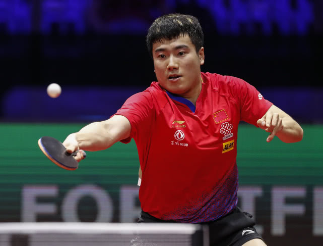  双打组合默契十足，携手斩获大满贯冠军