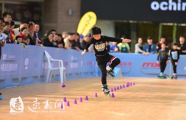 法网公开赛火热开赛,顶尖选手齐聚巴黎争锋